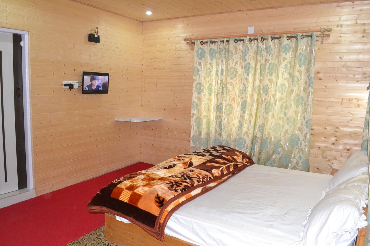 Hotel Grg Residency Σριναγκάρ Εξωτερικό φωτογραφία